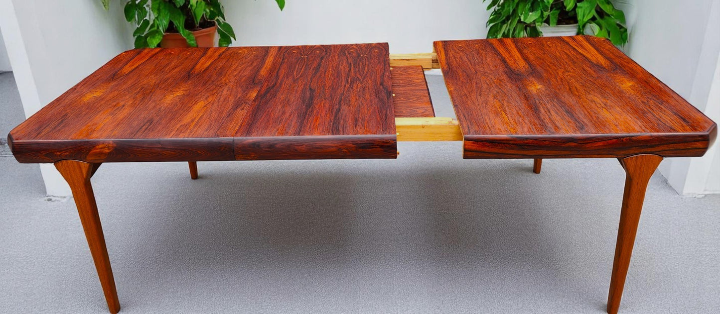 REFINISHED Danish Mid Century Modern Rio Rosewood Table 2 Leaves Selfstoring 59"-98.5"