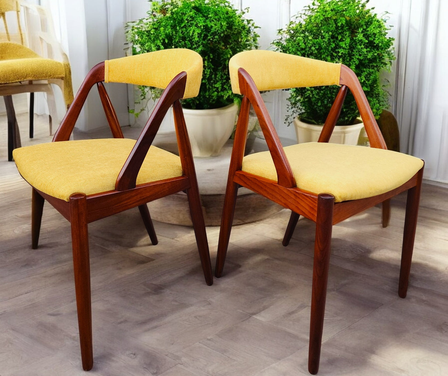 6 RESTORED REUPHOLSTERED Danish MCM Kai Kristiansen Teak Chairs, Model 31