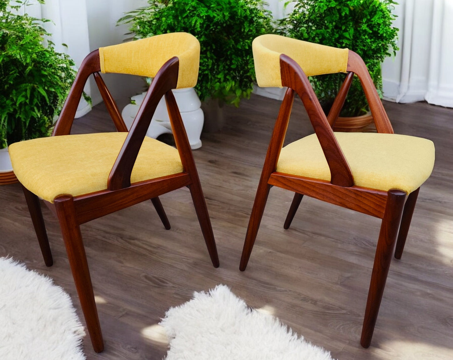 6 RESTORED REUPHOLSTERED Danish MCM Kai Kristiansen Teak Chairs, Model 31