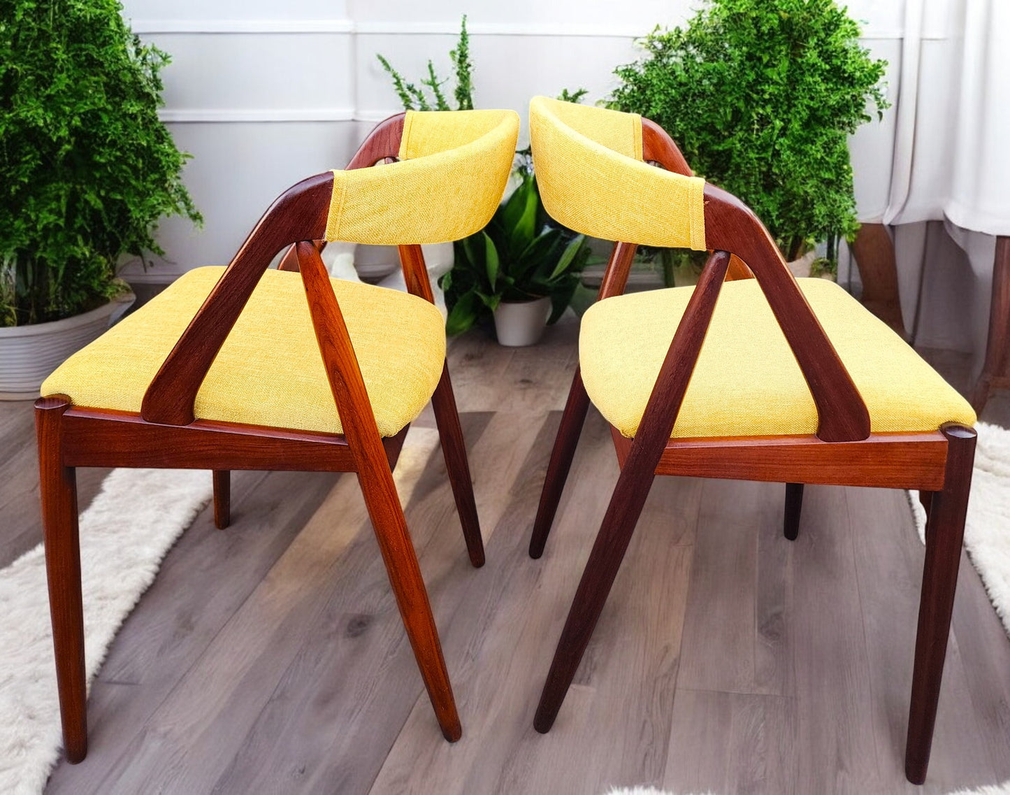 6 RESTORED REUPHOLSTERED Danish MCM Kai Kristiansen Teak Chairs, Model 31
