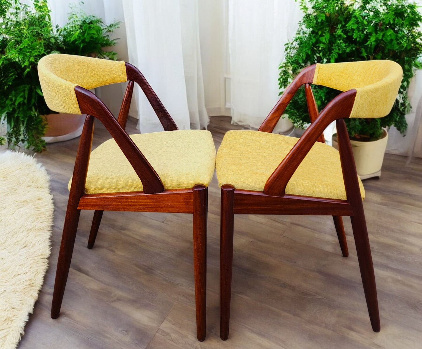 6 RESTORED REUPHOLSTERED Danish MCM Kai Kristiansen Teak Chairs, Model 31