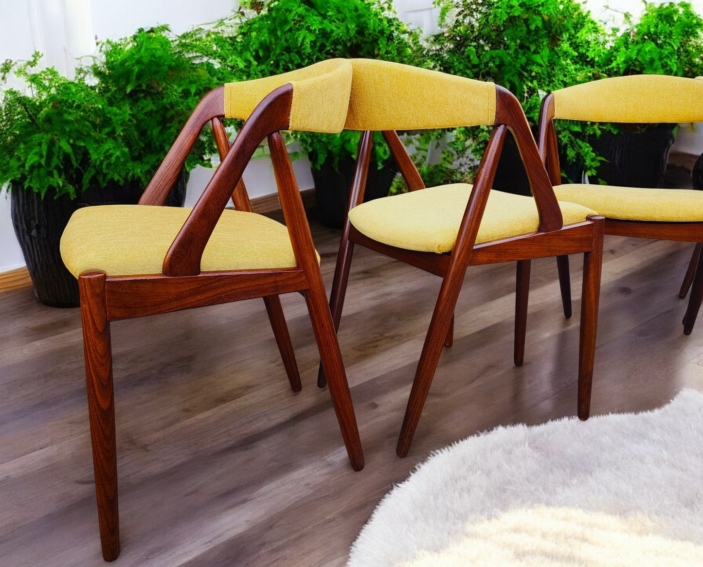 6 RESTORED REUPHOLSTERED Danish MCM Kai Kristiansen Teak Chairs, Model 31
