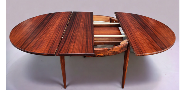 Refinished Danish Mid Century Modern Rio Rosewood Table Round to Oval by Niels Moller 50–78 in Model 15, self-storing, photo 3 of 14