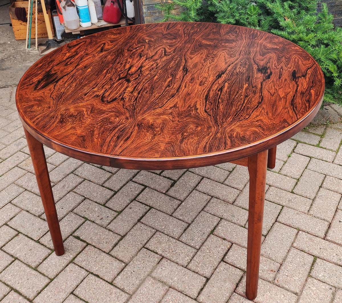REFINISHED Danish Mid Century Modern Rio Rosewood Table Round to Oval  2 Leaves by H. Kjaernulf 47