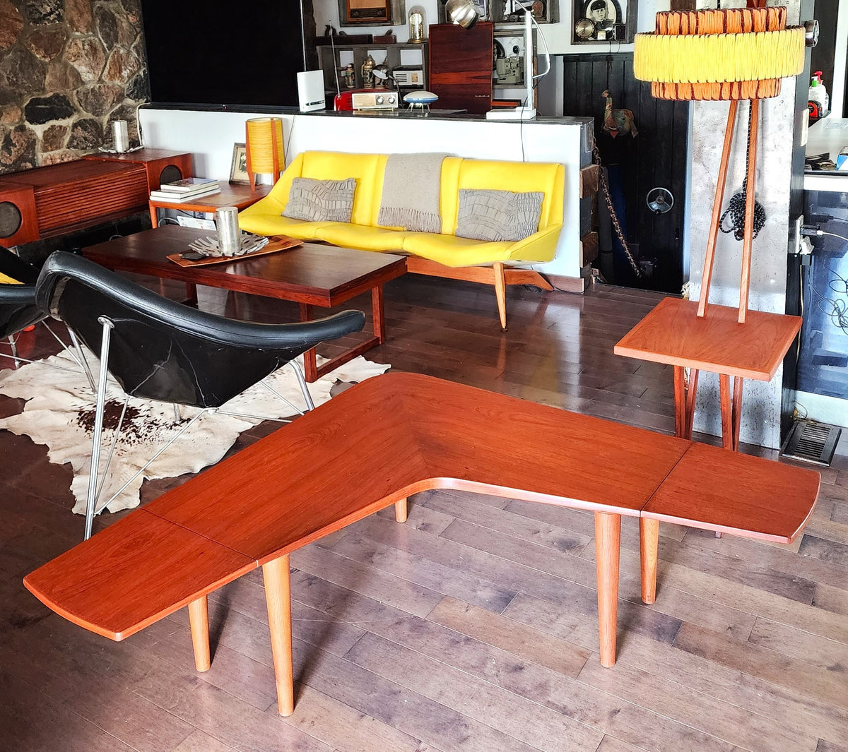 REFINISHED Danish Mid Century Modern Teak Boomerang Extension Coffee Table