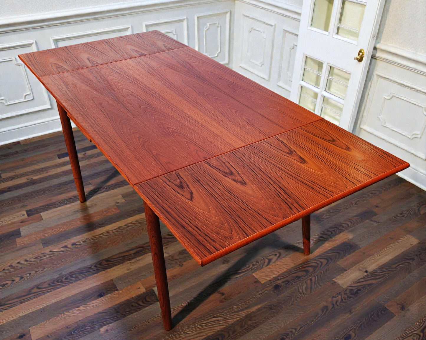 REFINISHED Danish Mid Century Modern Teak Draw Leaf Table 48"-84.5"