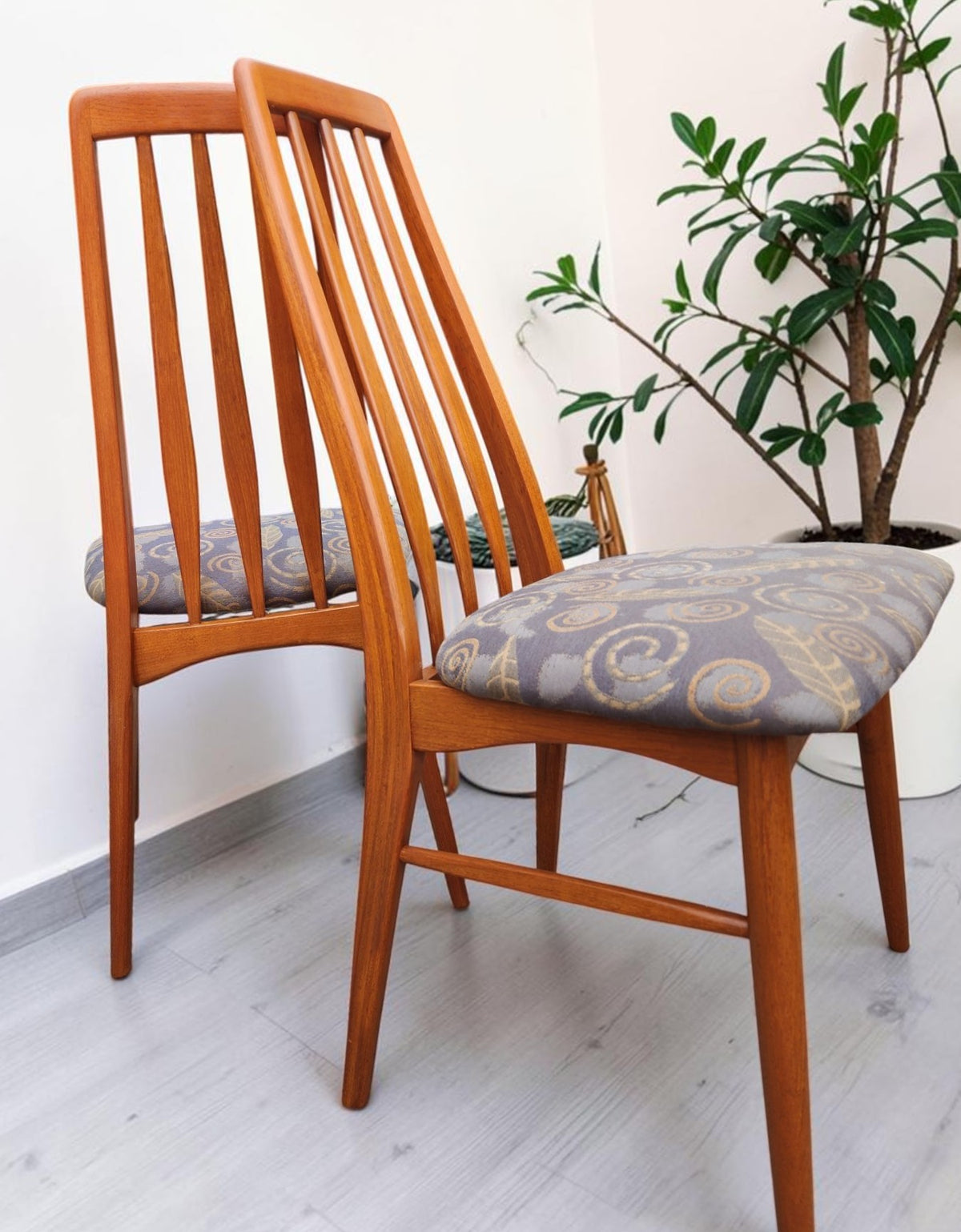 6 REFINISHED Danish Mid Century Modern Teak Chairs by Niels Koefoed, model Eva
