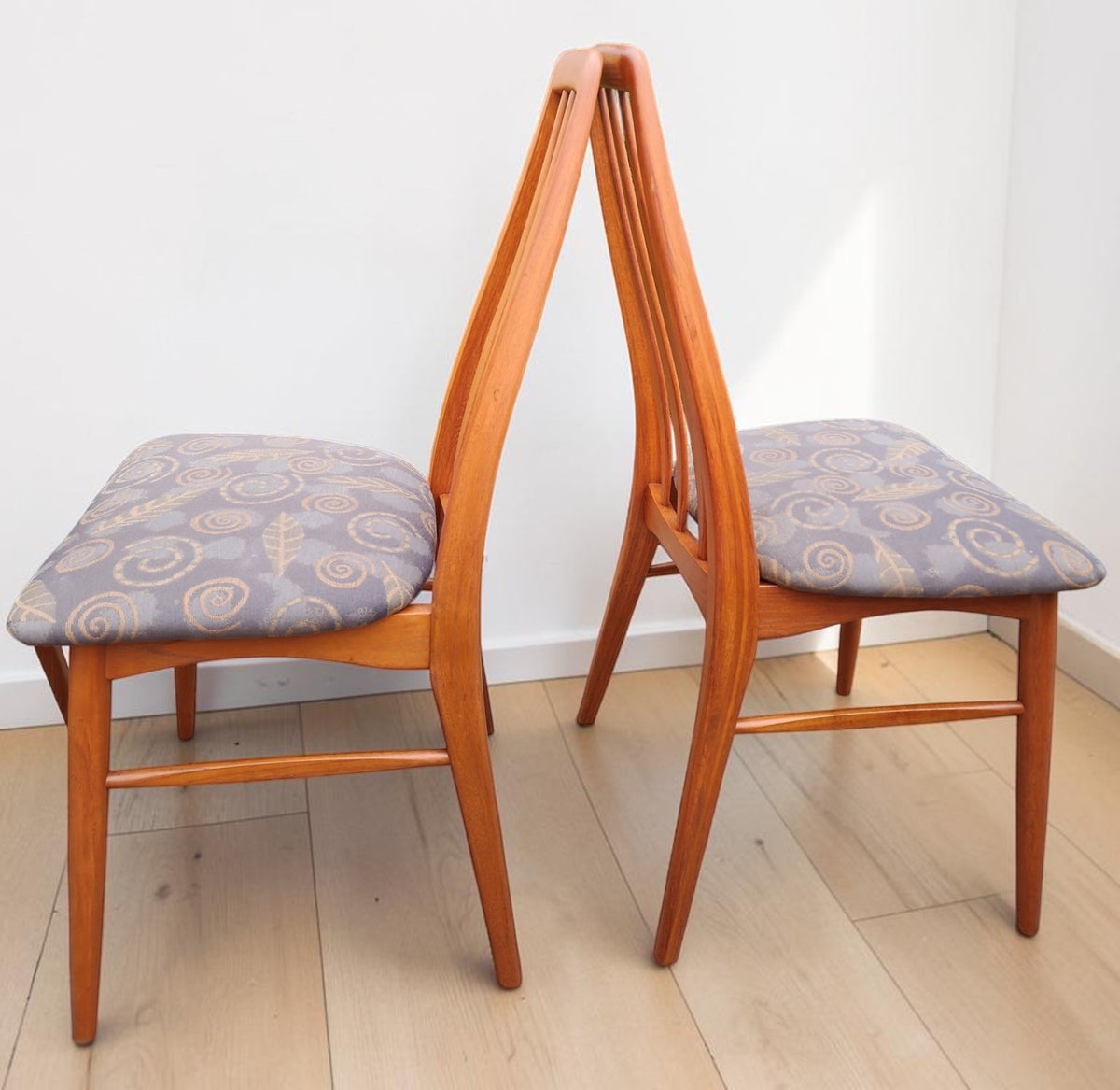 6 REFINISHED Danish Mid Century Modern Teak Chairs by Niels Koefoed, model Eva