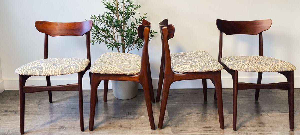 4 RESTORED Danish Mid Century Modern Rosewood Chairs by Schiønning & Elgaard