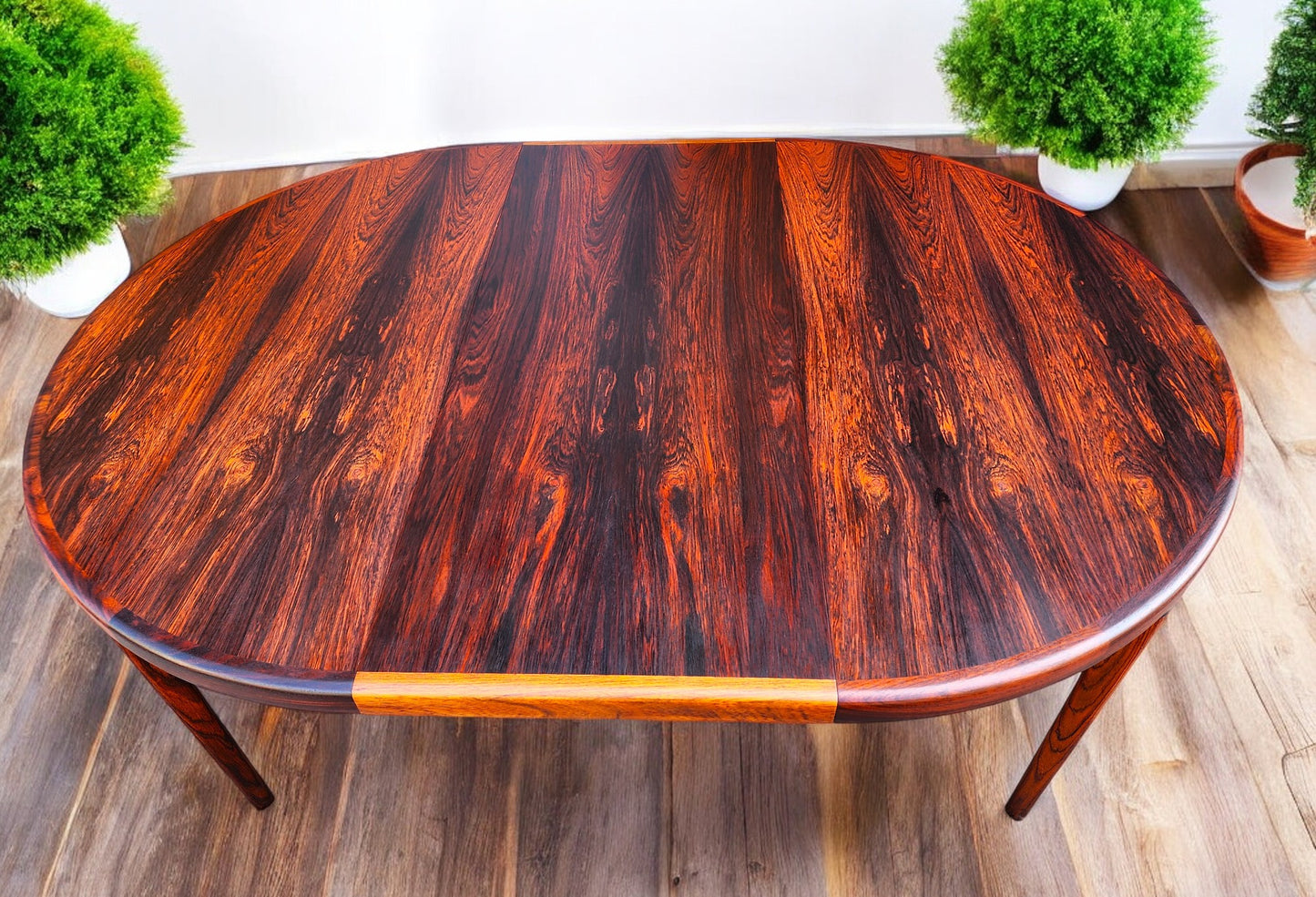 REFINISHED Danish Mid Century Modern Rio Rosewood Table Round w 2 Leaves 47"- 86.5"