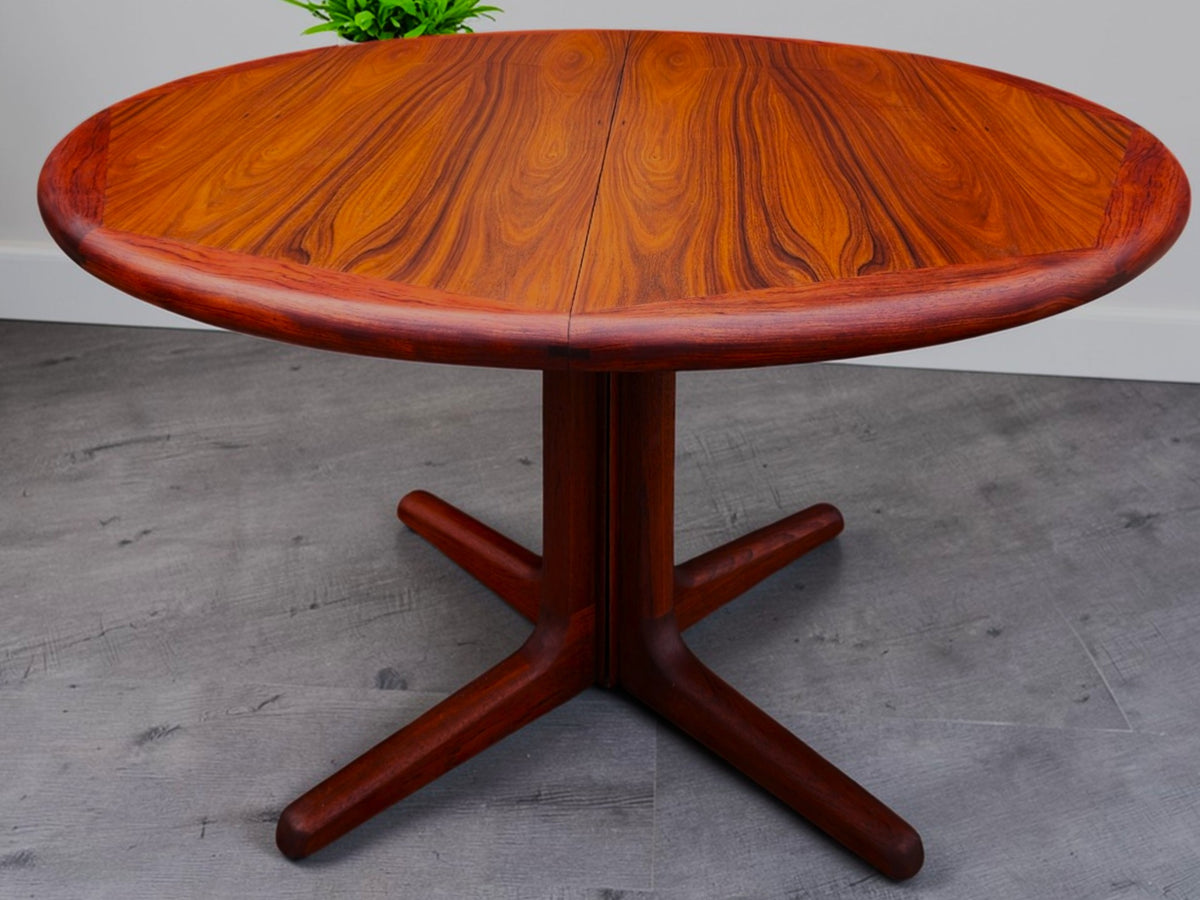 REFINISHED Danish MCM Rosewood Table Round w 2 Leaves by Dyrlund, 47