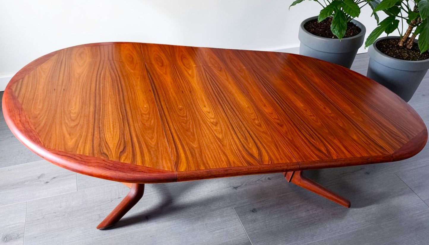 REFINISHED Danish MCM Rosewood Table Round w 2 Leaves by Dyrlund, 47"-86"