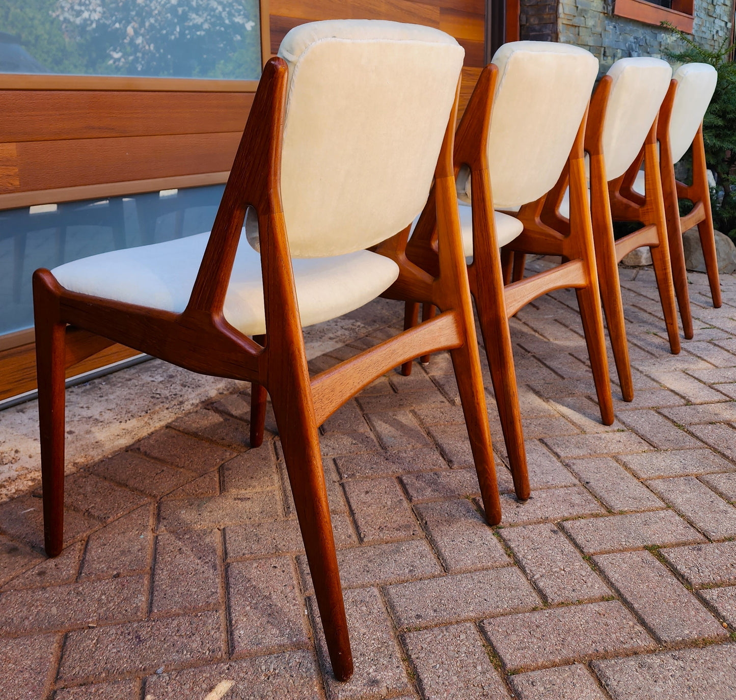 4 REUPHOLSTERED in mohair Danish Mid Century Modern Teak Swivel Back Chairs by Arne Vodder, Ella