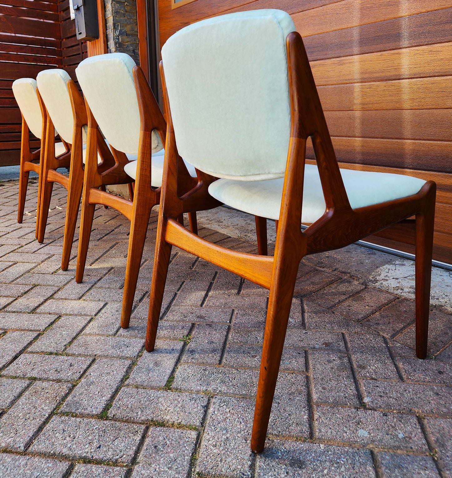 4 REUPHOLSTERED in mohair Danish Mid Century Modern Teak Swivel Back Chairs by Arne Vodder, Ella