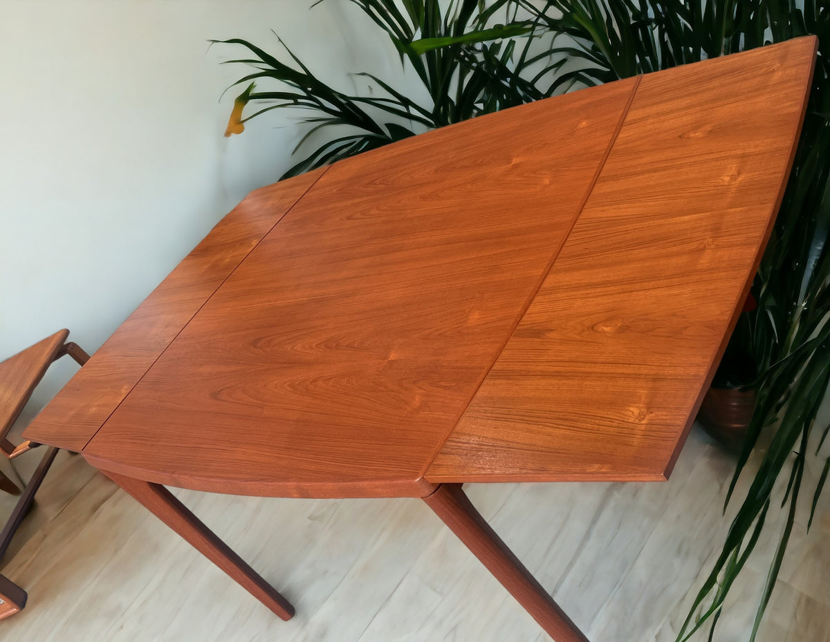 REFINISHED Danish Mid Century Modern Teak Table Draw Leaf 45