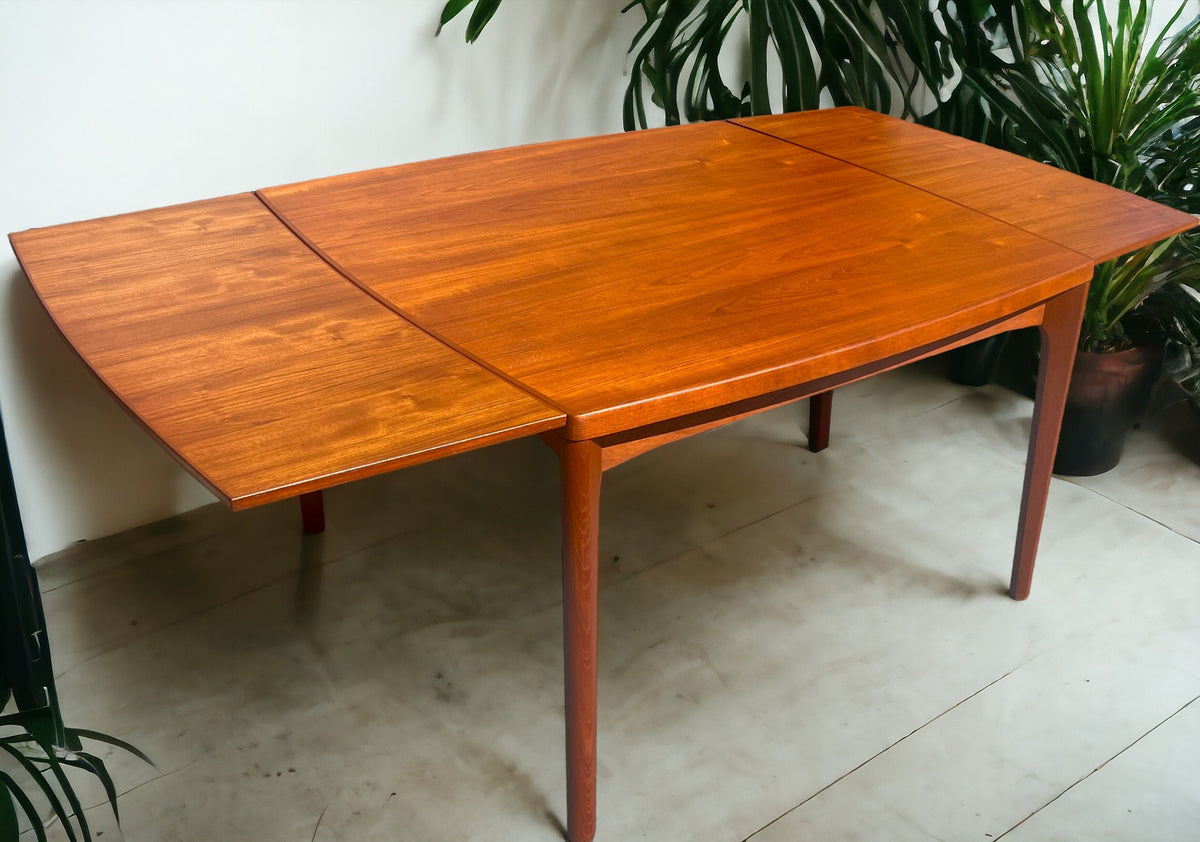 REFINISHED Danish Mid Century Modern Teak Table Draw Leaf 45