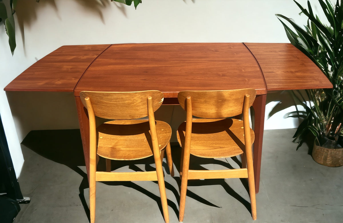 REFINISHED Danish Mid Century Modern Teak Table Draw Leaf 45