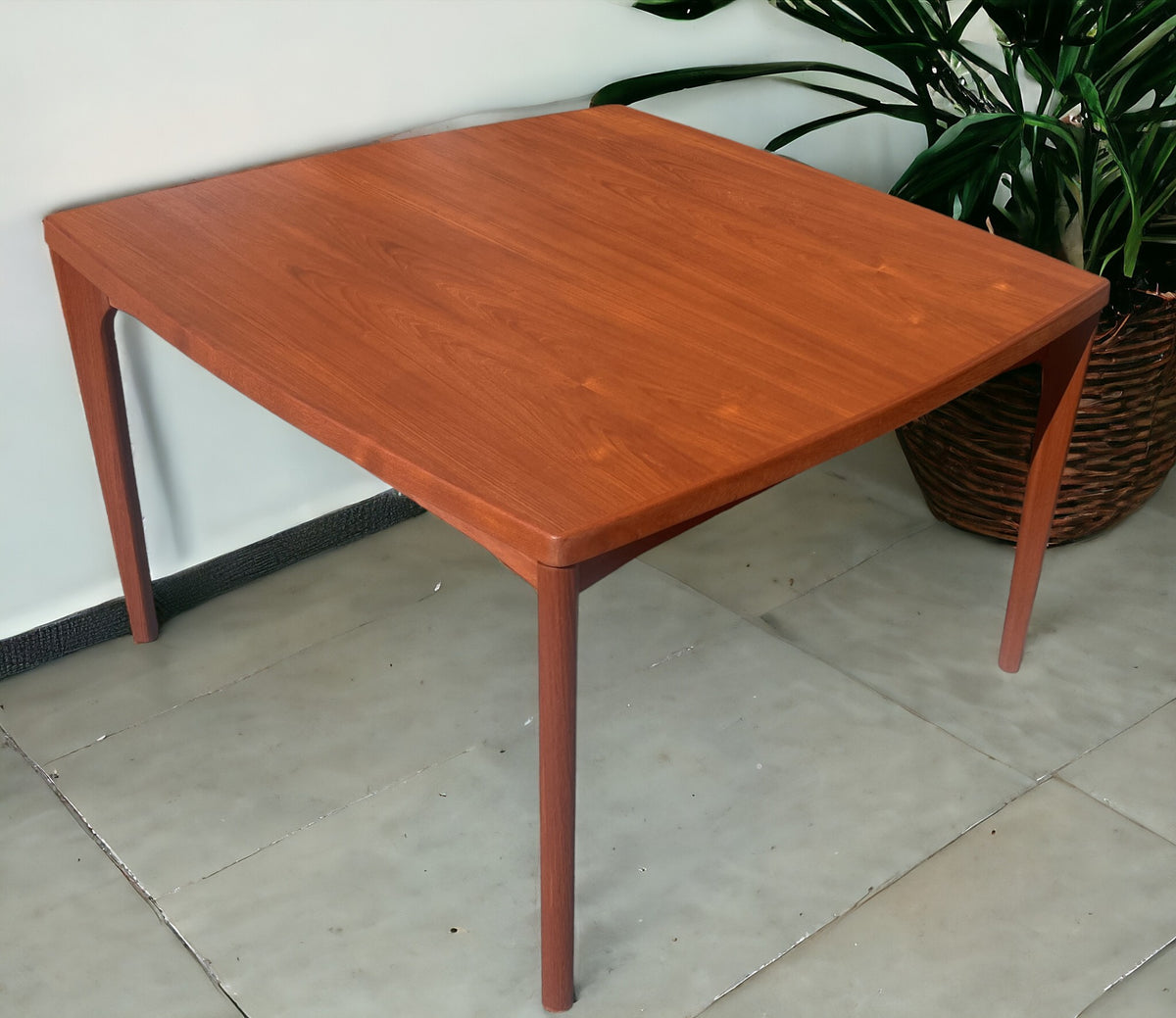 REFINISHED Danish Mid Century Modern Teak Table Draw Leaf 45