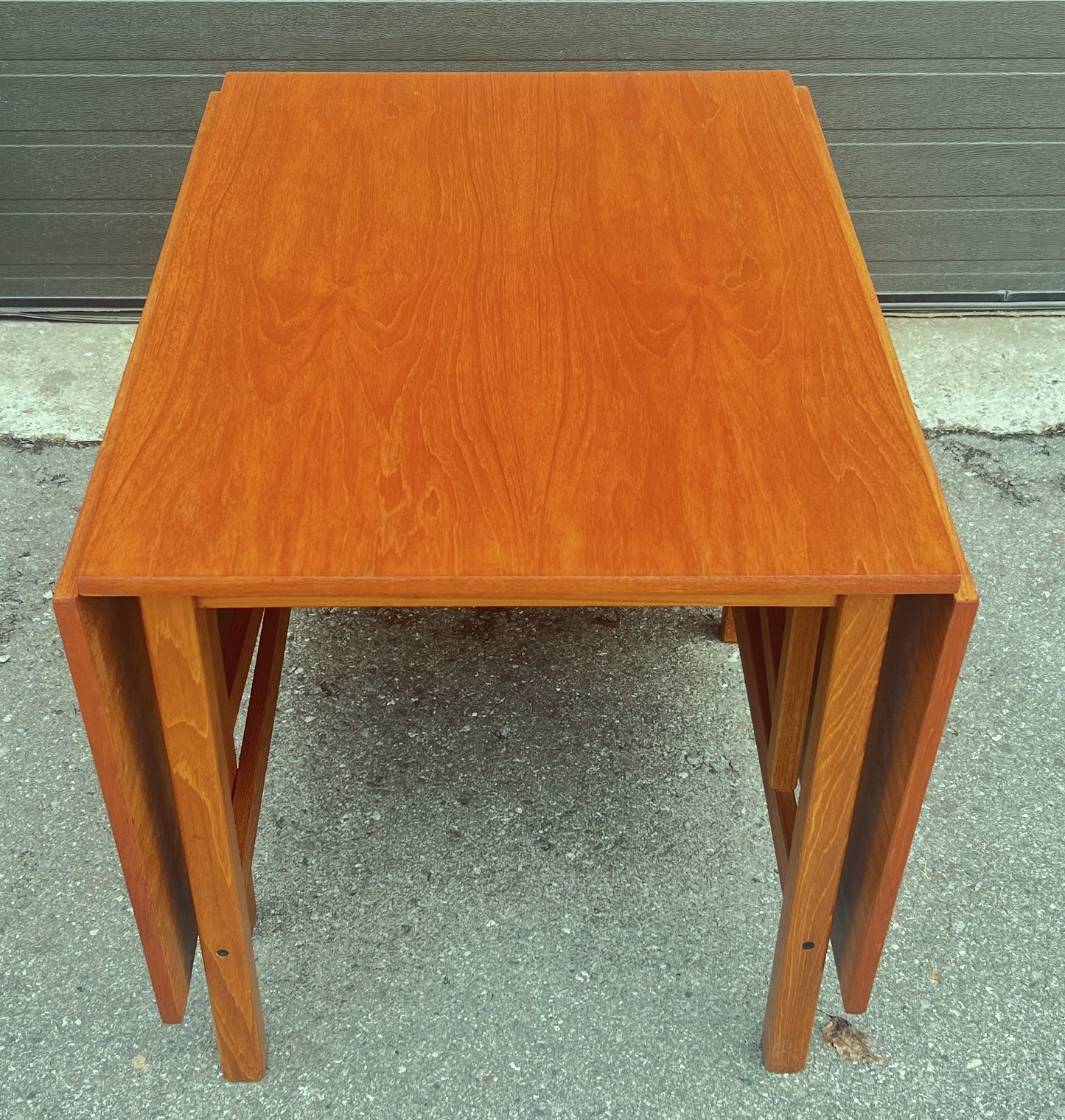 REFINISHED Danish Mid Century Modern Teak Gate-Leg/ Drop Leaf Table 27.5"- 70.5"