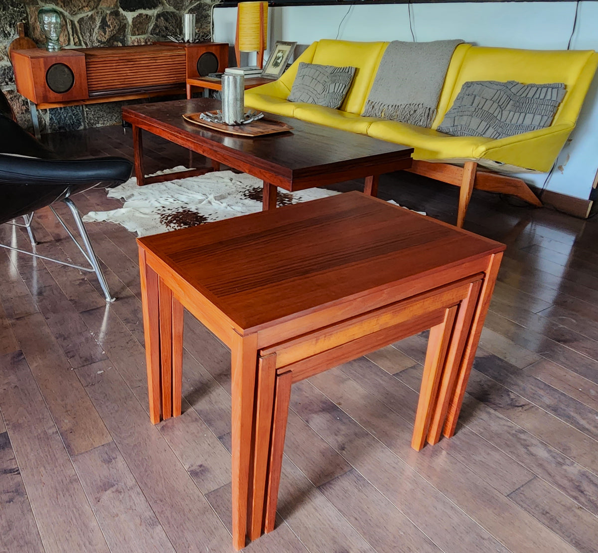 REFINISHED Danish Mid Century Modern 3 Teak Nesting / Accent Tables