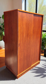 REFINISHED Danish Mid Century Modern Teak Wardrobe w Sliding Doors 7