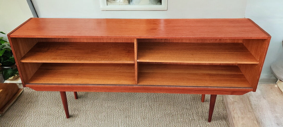 REFINISHED Danish Mid Century Modern Teak Display w Finished Back 72