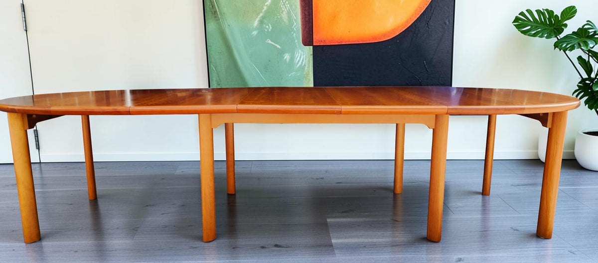 Danish Modern DC05K Expanding Dining Table by Skovby 68