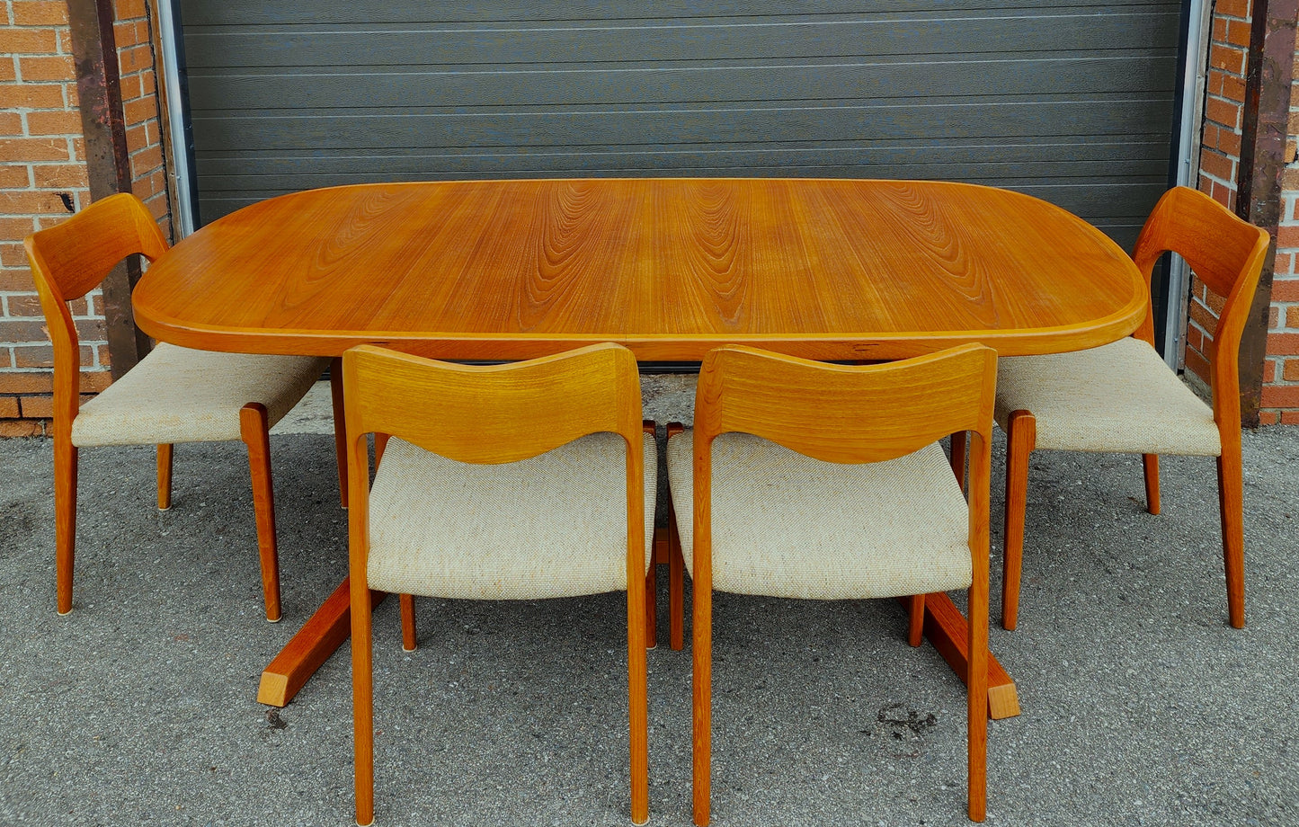 REFINISHED Danish Mid Century Modern Teak Dining Table by Niels Møller for Gudme 75"