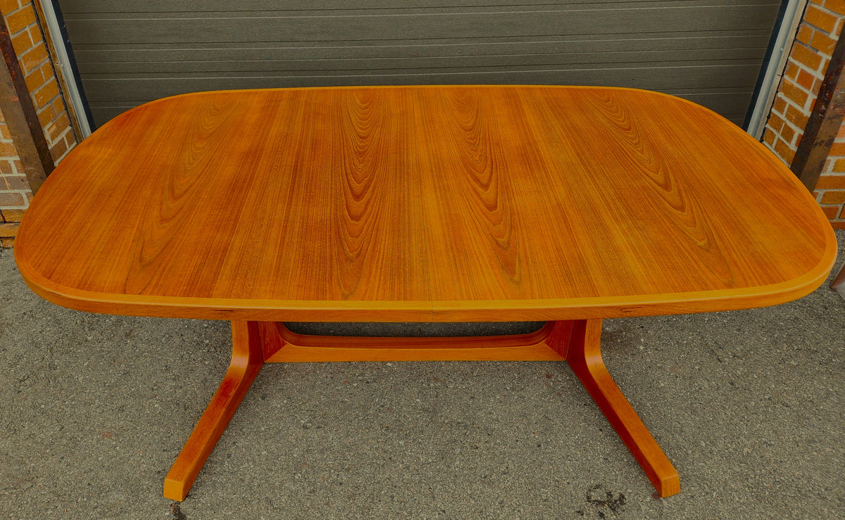 REFINISHED Danish Mid Century Modern Teak Dining Table by Niels Møller for Gudme 75