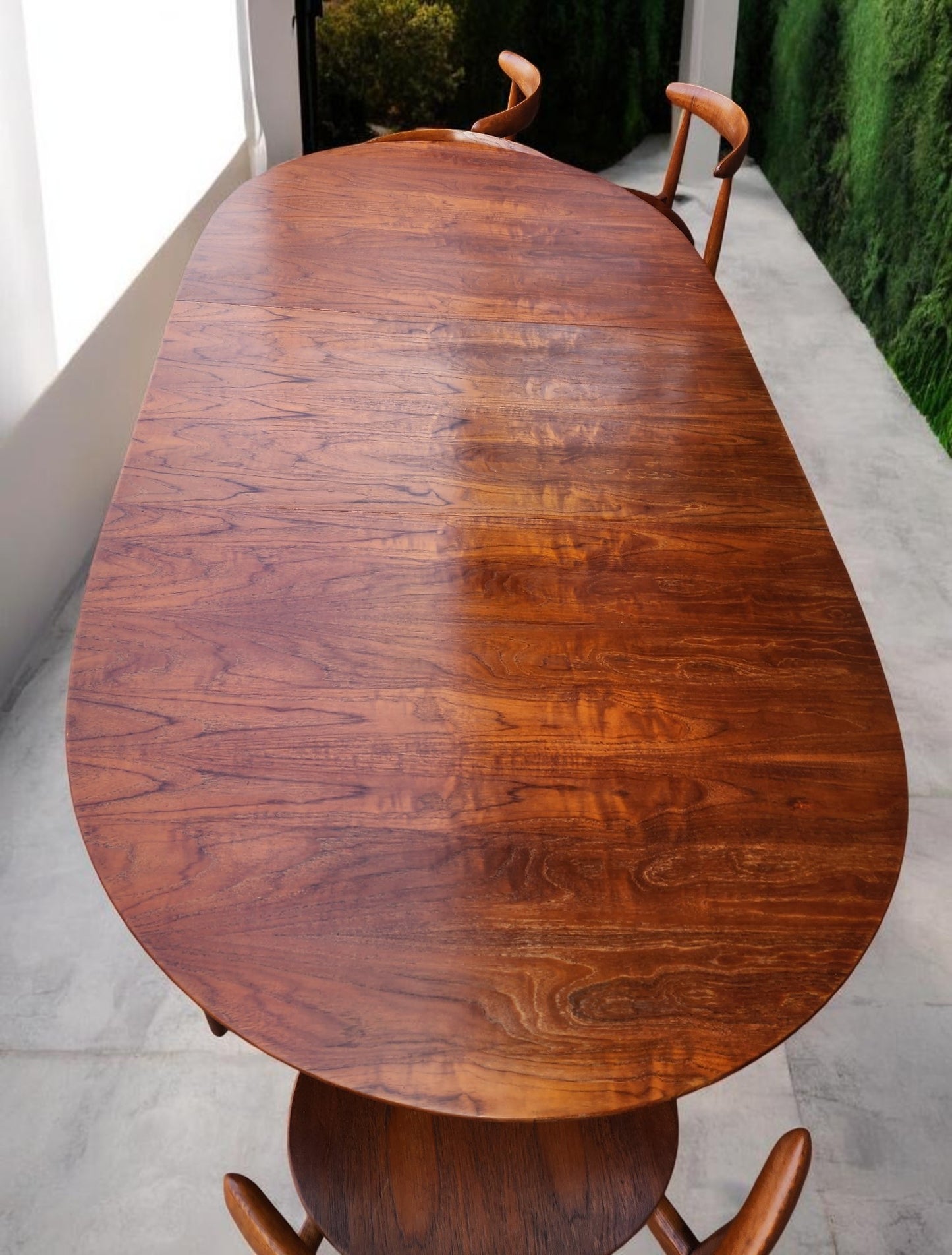 RESTORED Mid Century Modern teak "Heart" set of expansion table & 6 chairs by Hans J Wegner