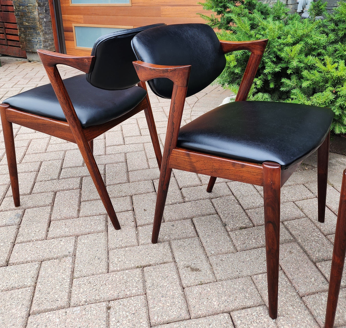 6 Danish Mid Century Modern Rosewood & Leather Chairs by Kai Kristiansen, Model 42