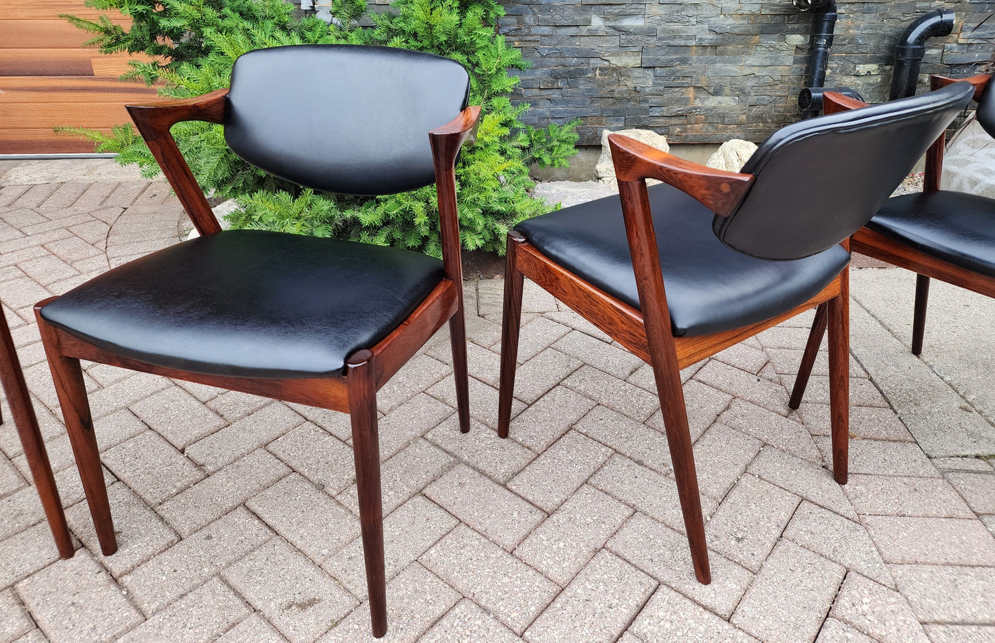 6 Danish Mid Century Modern Rosewood & Leather Chairs by Kai Kristiansen, Model 42