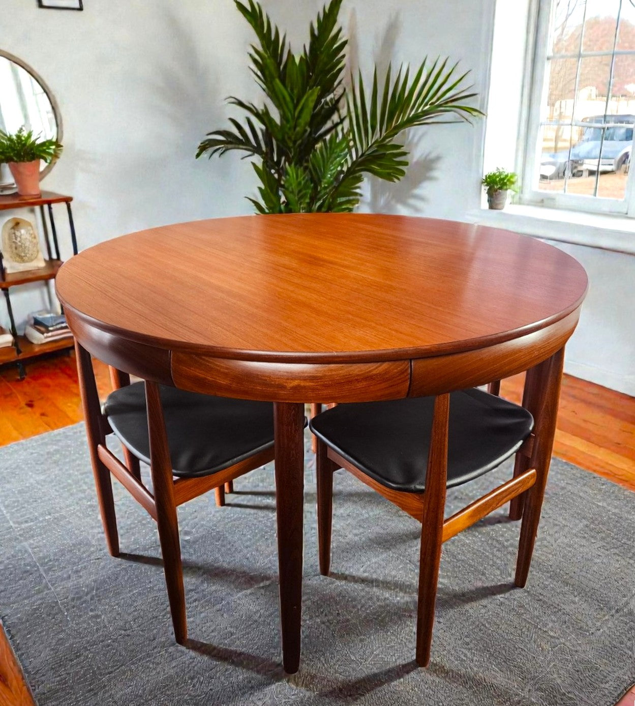 REFINISHED Danish MCM ROUNDETTE Teak Table & 4 Chairs (4-legged) by Hans Olsen