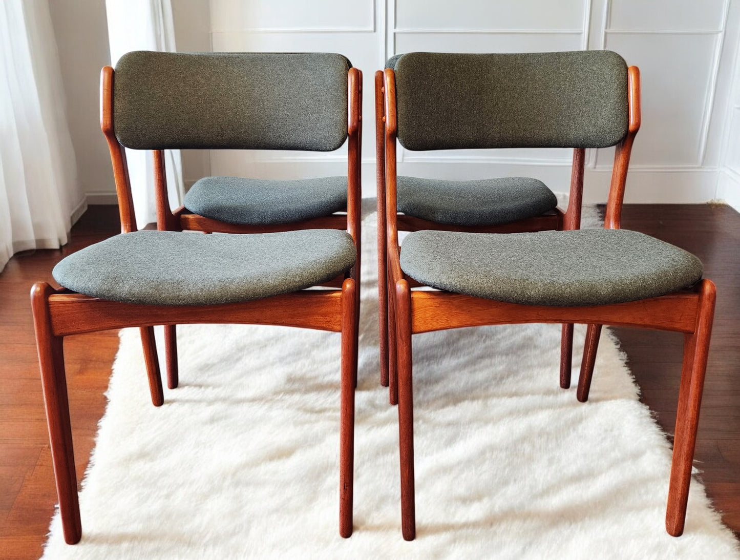 6 RESTORED REUPHOLSTERED Danish MCM teak chairs by Erik Buch #49