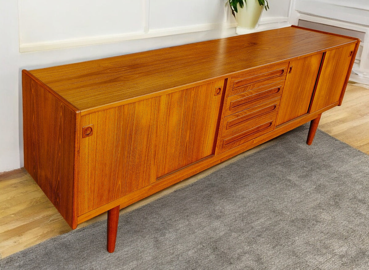 Danish Mid Century Modern Teak Sideboard by Johannes Andersen 94