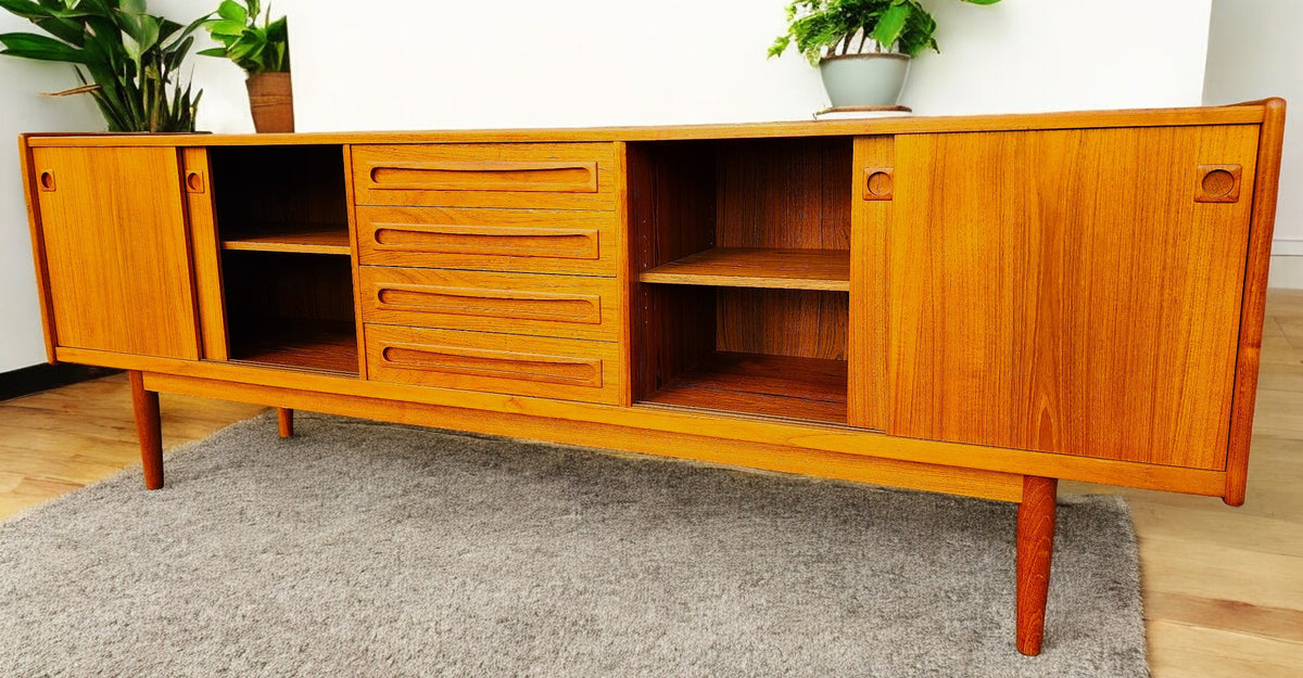 Danish Mid Century Modern Teak Sideboard by Johannes Andersen 94