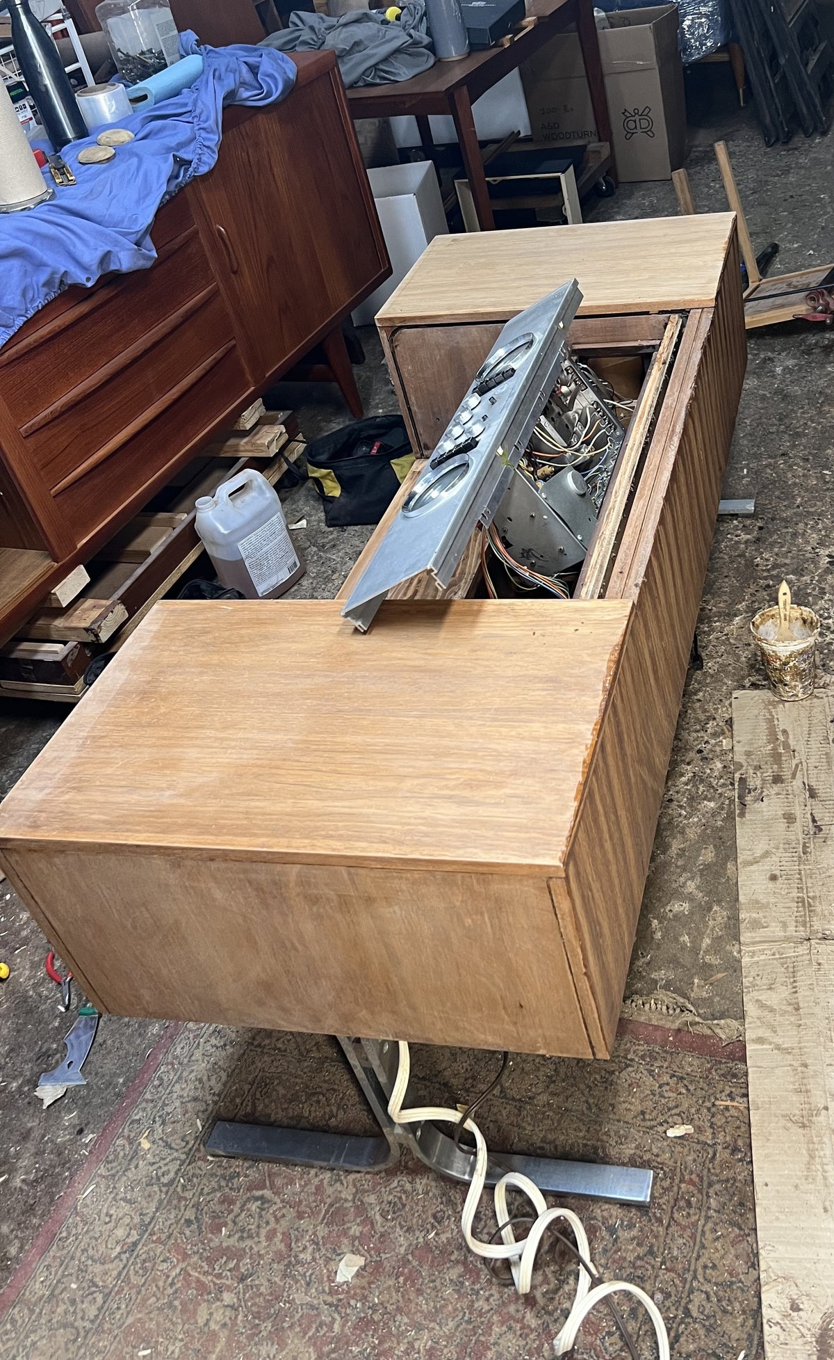 REFINISHED MCM Electrohome Circa 75 Model 701 Stereo Console Space Age Teak