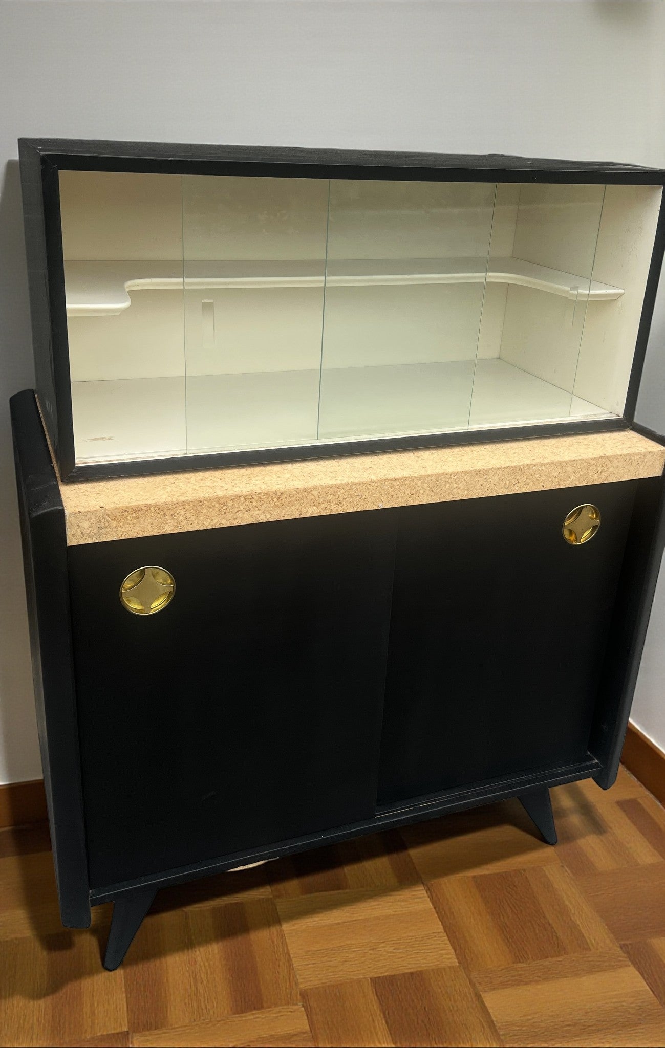 Coming***REFINISHED R. Spanner PASADENA Table, Buffet and Server w Cork Tops & 4 Chairs