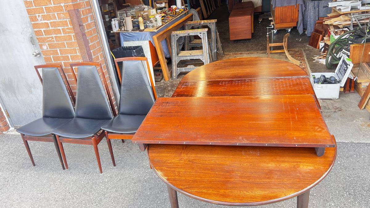 REFINISHED Danish MCM Rosewood Table Round w 2 Leaves by J.Andersen, 47