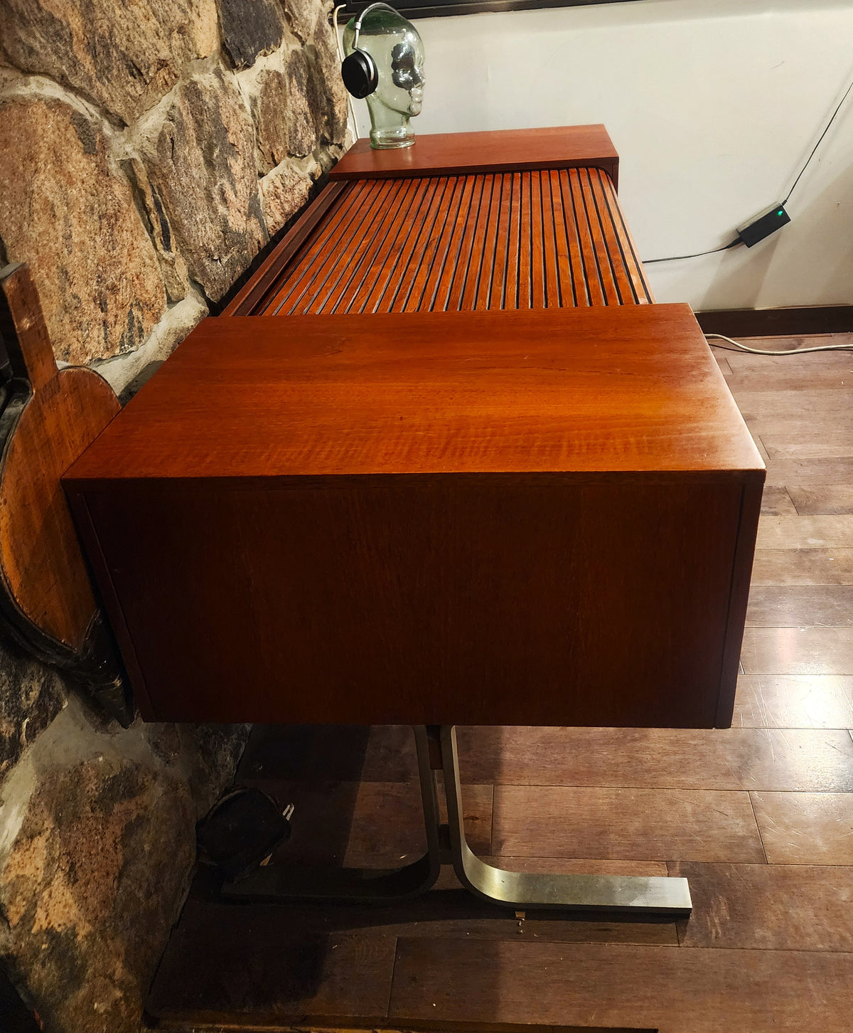 On Hold***REFINISHED MCM Electrohome Circa 75 Model 701 Stereo Console Space Age