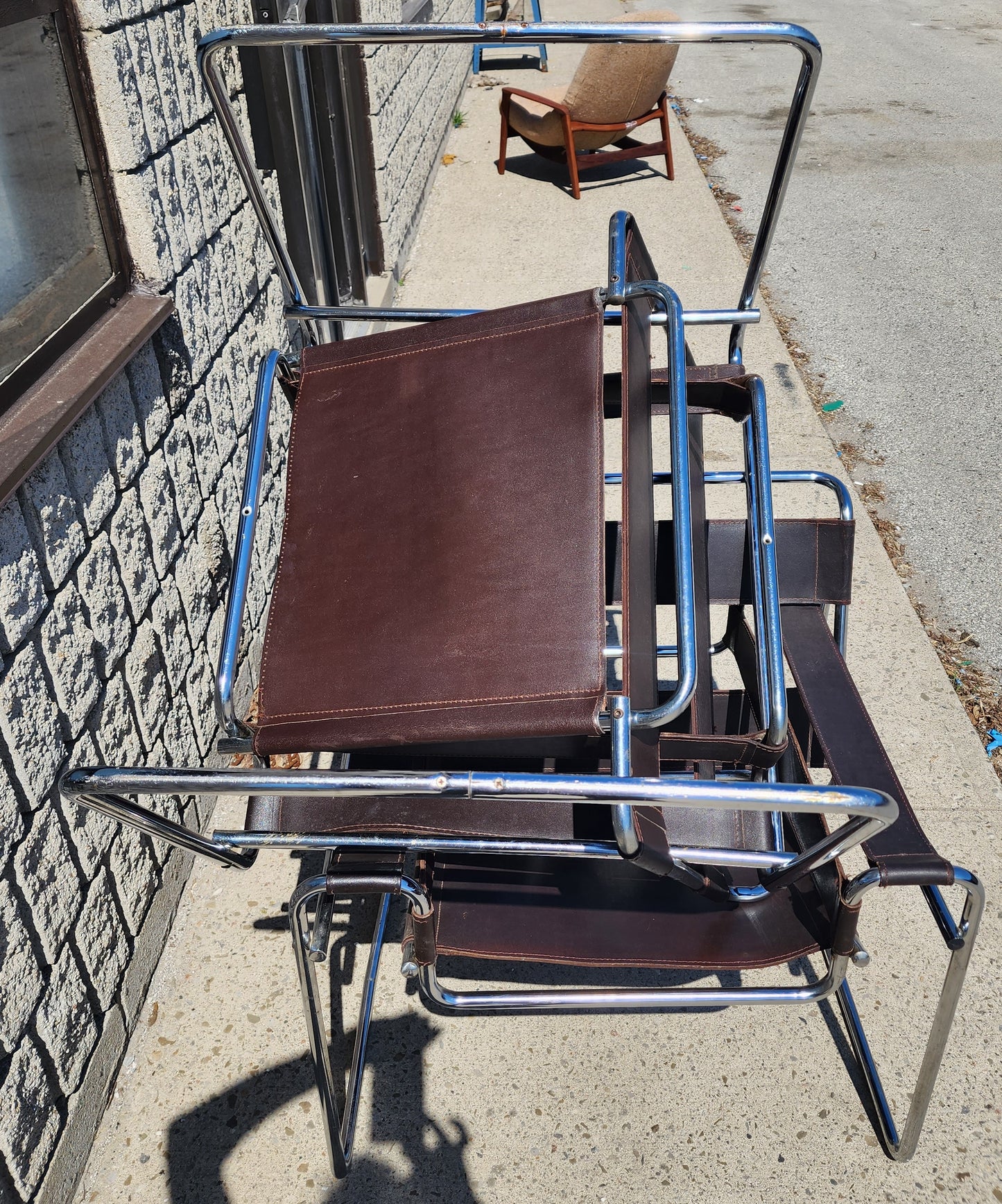 2 vintage Mid Century Modern Wassily chairs by Marcel Breuer for Knoll in brown leather