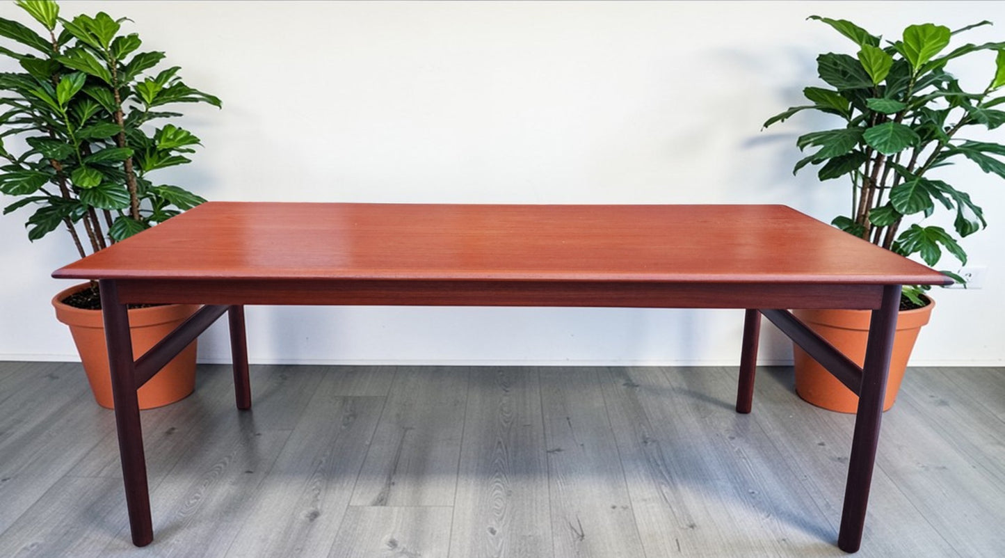 REFINISHED Mid Century Modern Teak Coffee Table, Norway, 50"