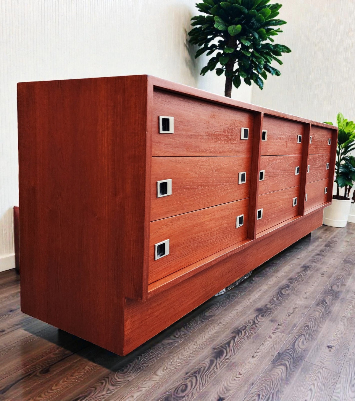 REFINISHED Mid Century Modern Teak & Chrome Dresser 9 Drawers, Low 6 ft