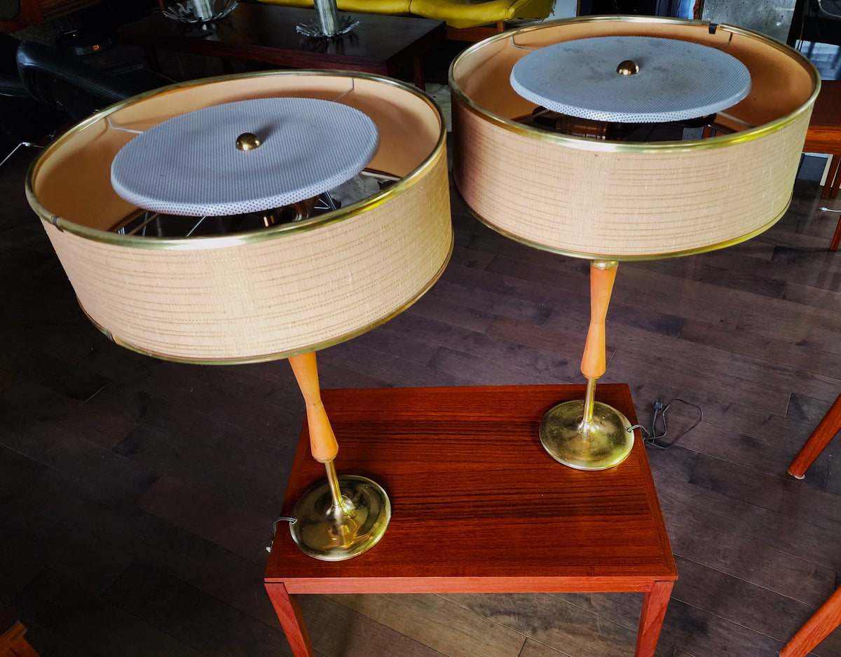 Set of 2 Mid Century Modern Table Lamps by Gerald Thurston for Lightolier
