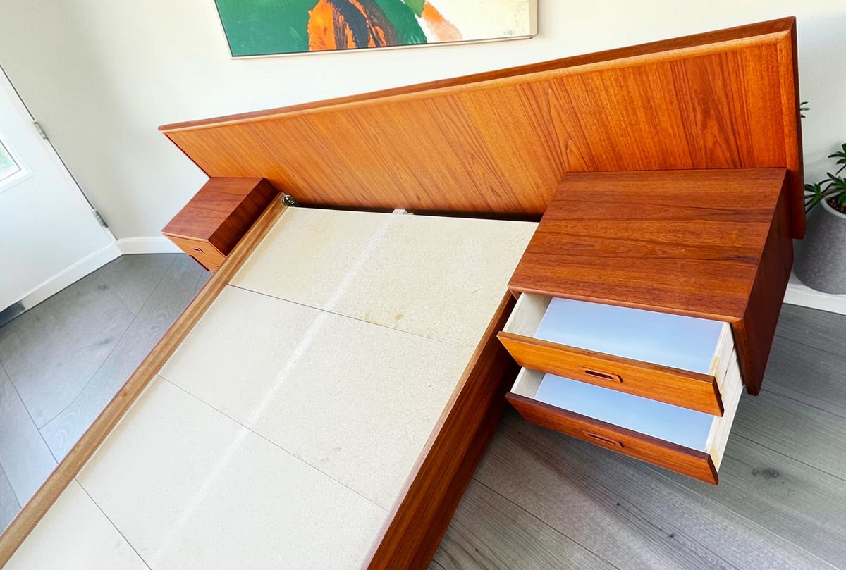 REFINISHED Mid Century Modern Teak Queen Bed w Nightstands & Dresser