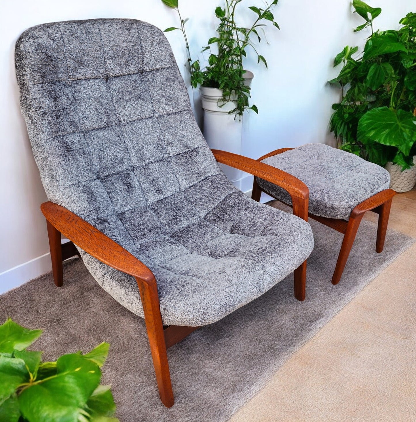 REFINISHED REUPHOLSTERED MCM Teak Scoop Lounge Chair & Ottoman by Huber