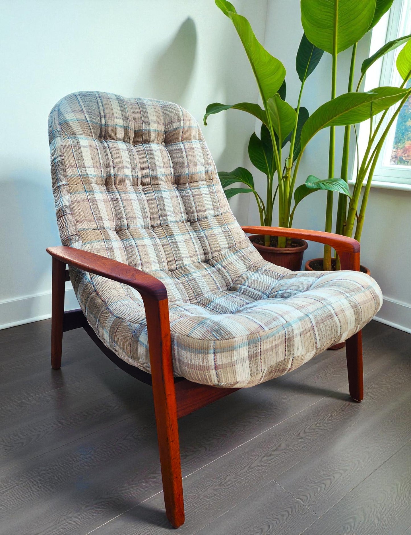REFINISHED Mid Century Modern Teak Scoop Lounge Chair by R.Huber