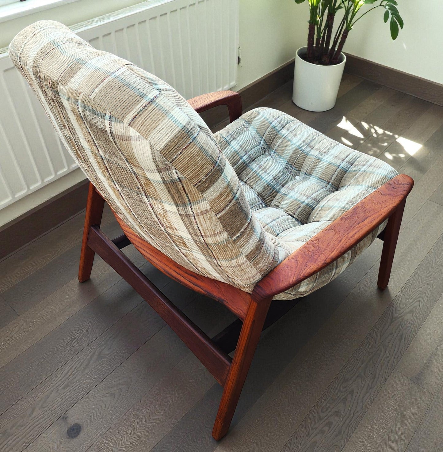 REFINISHED Mid Century Modern Teak Scoop Lounge Chair by R.Huber