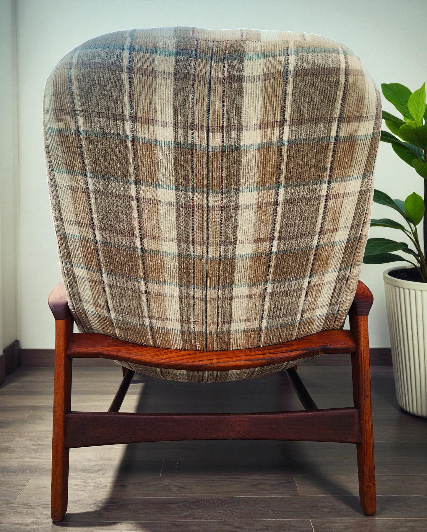 REFINISHED Mid Century Modern Teak Scoop Lounge Chair by R.Huber