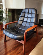 REFINISHED Mid Century Modern R.Huber Teak SCOOP Lounge Chair 11